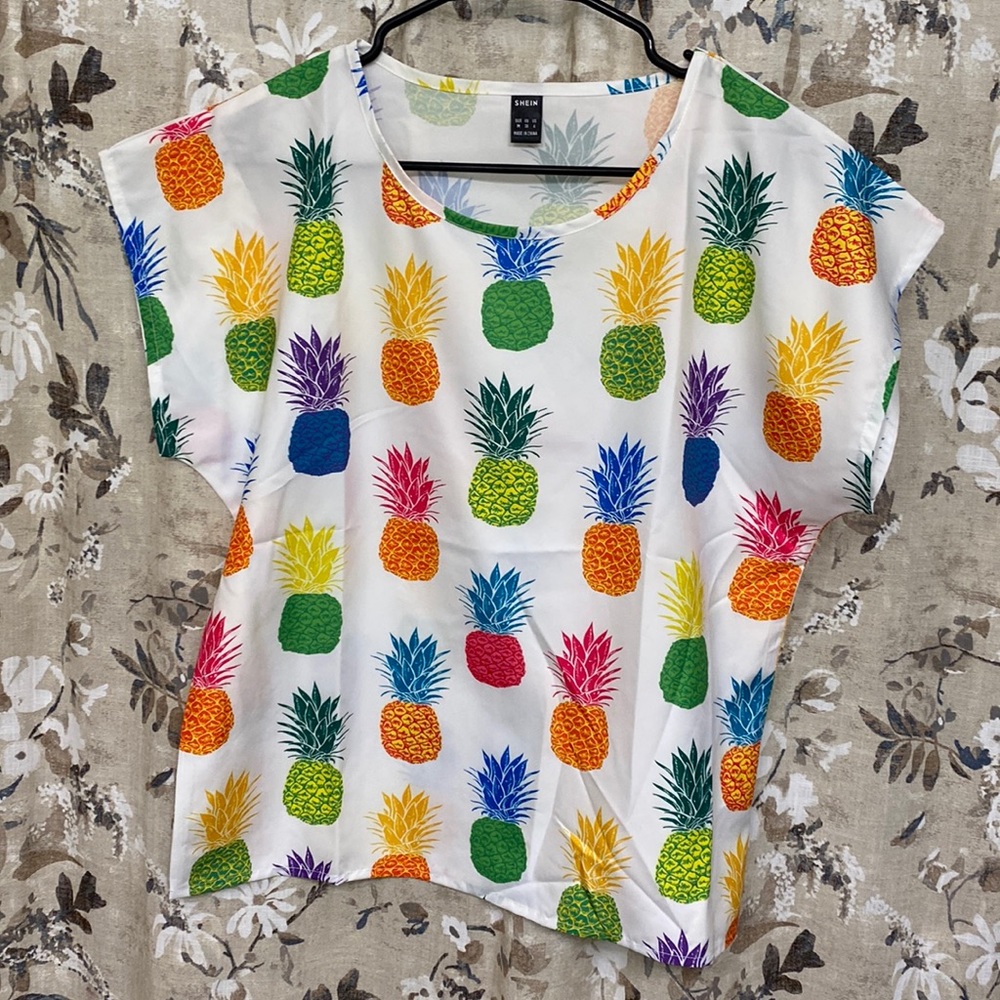 Pineapple shirt